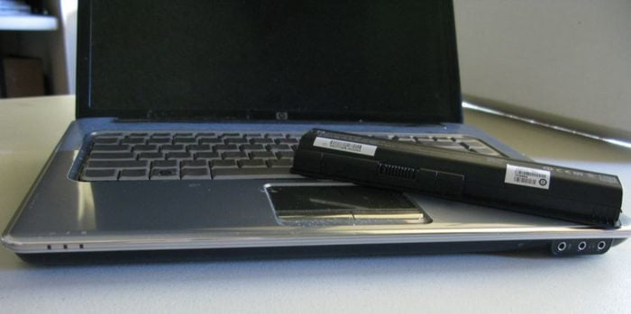 Baterai Laptop