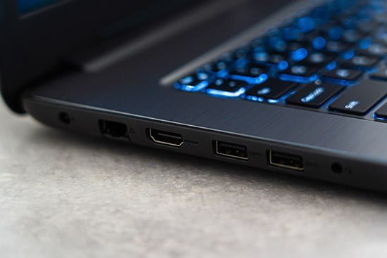 Laptop Untuk Usaha Kecil